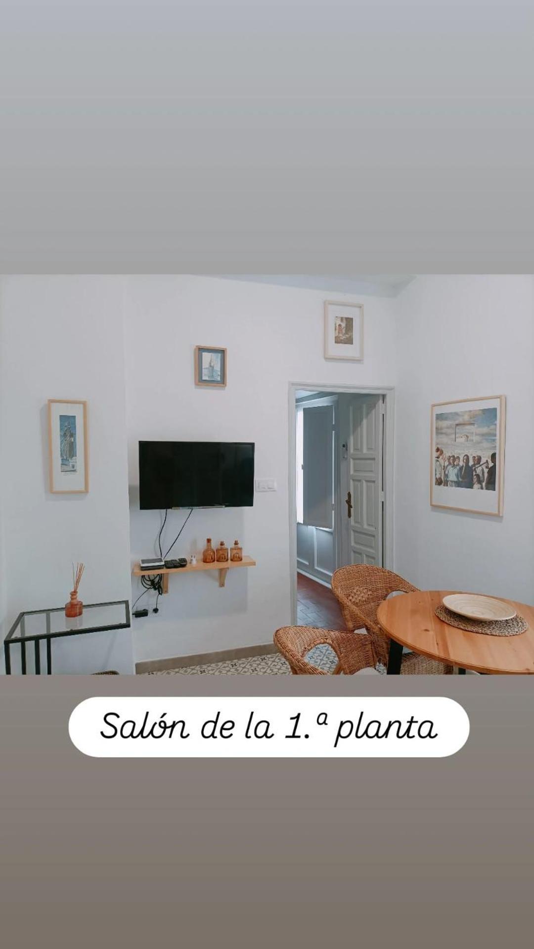 Apartamentos En La Plaza Dona Elvira, 7 Sevilla Kültér fotó