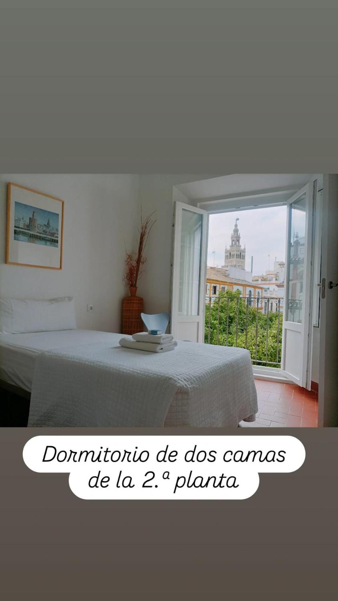 Apartamentos En La Plaza Dona Elvira, 7 Sevilla Kültér fotó
